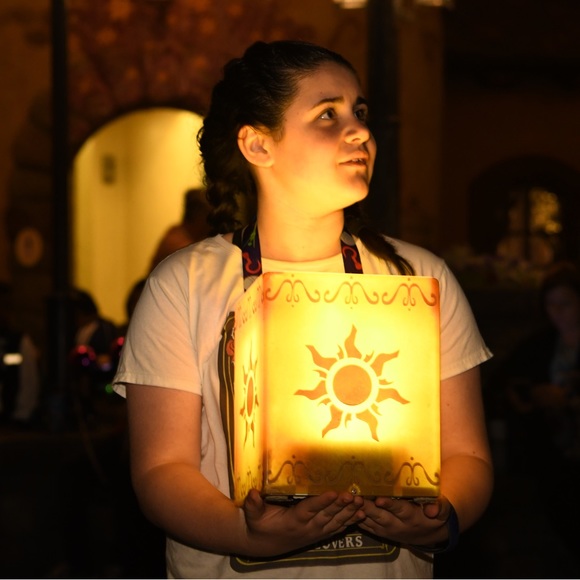 Amanda - Picture 4 of 7